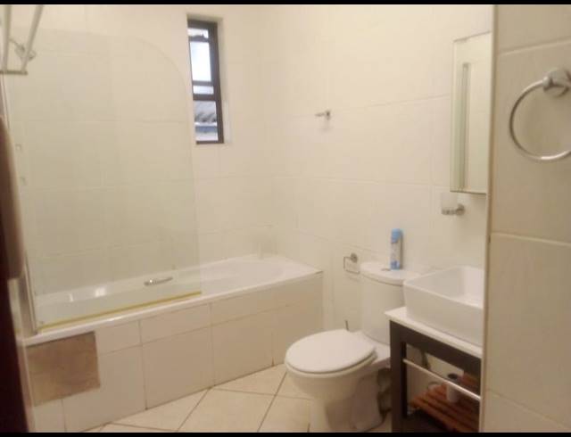 3 BEDROOM HOUSE FOR SALE IN KENSINGTON